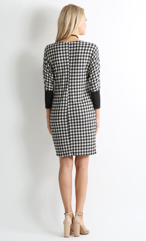 black tan plaid / black sleeve