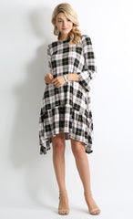 Load image into Gallery viewer, black ivory plaid
